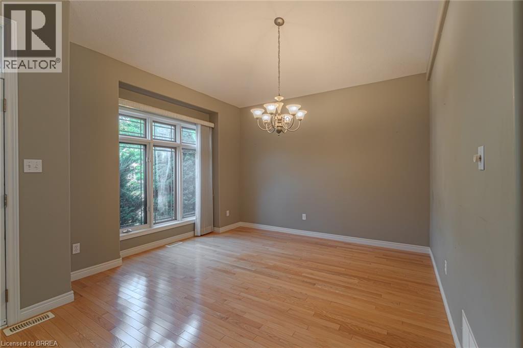 26 Macdonald Crescent, Brantford, Ontario  N3R 8B2 - Photo 6 - 40776714