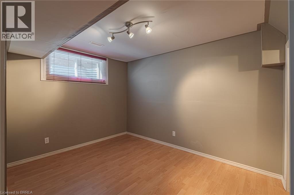 26 Macdonald Crescent, Brantford, Ontario  N3R 8B2 - Photo 35 - 40776714