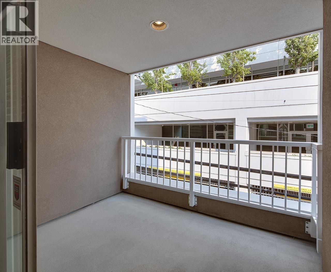 203 985 W 10th Avenue, Vancouver, British Columbia  V5Z 1L9 - Photo 4 - R3055553
