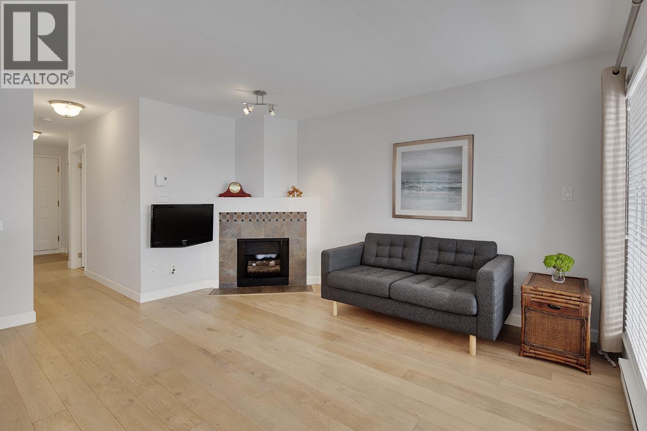 203 985 W 10th Avenue, Vancouver, British Columbia  V5Z 1L9 - Photo 7 - R3055553
