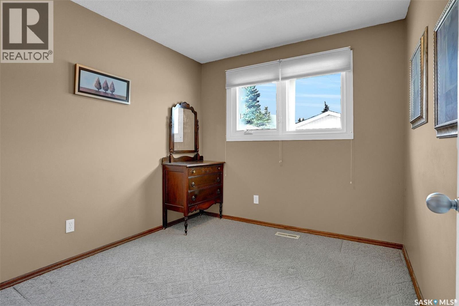 3716 29th Avenue, Regina, Saskatchewan  S4S 2P9 - Photo 15 - SK020059