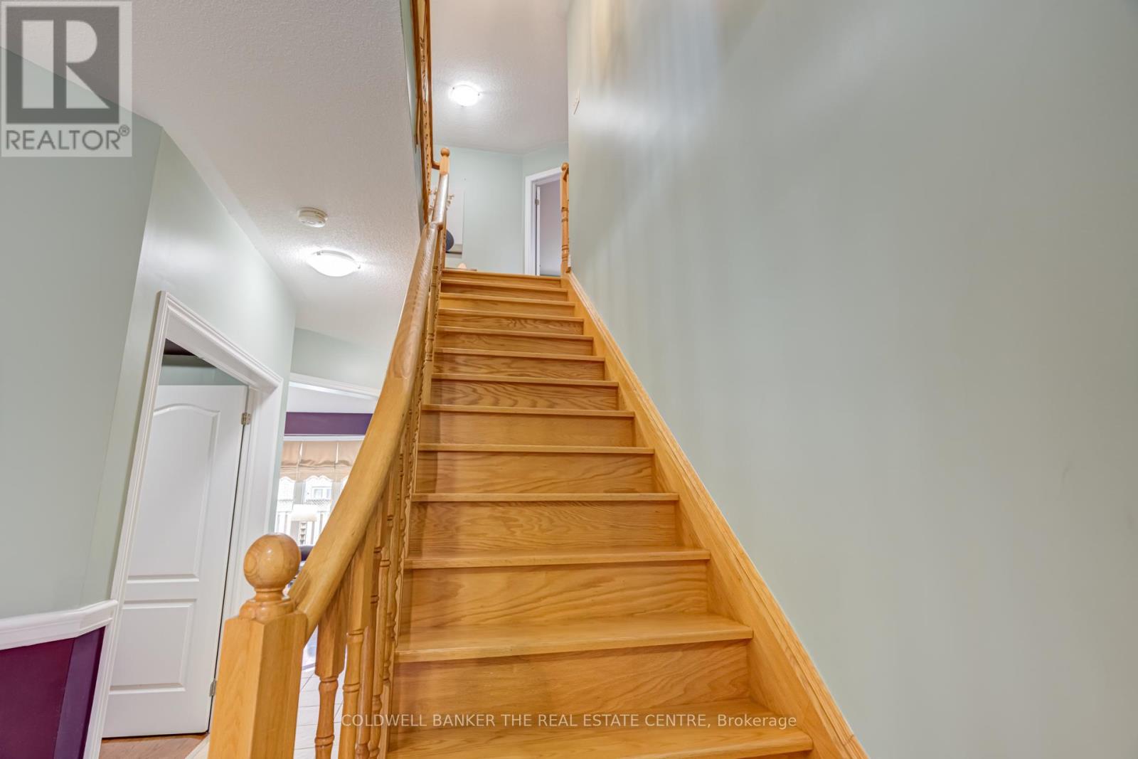 150 Alfred Smith Way, Newmarket (Woodland Hill), Ontario  L3X 3C2 - Photo 25 - N12447081