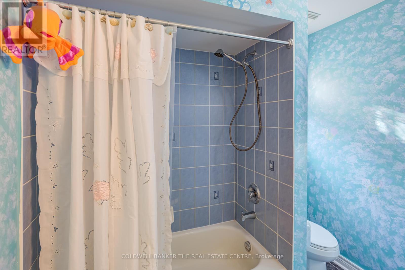 150 Alfred Smith Way, Newmarket (Woodland Hill), Ontario  L3X 3C2 - Photo 43 - N12447081
