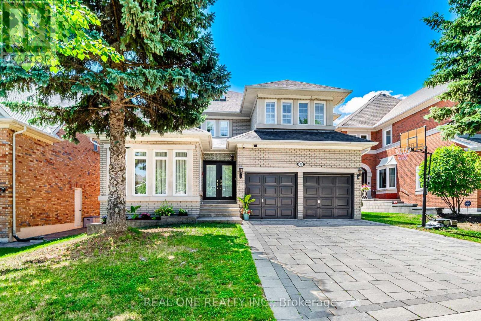 72 Cassandra Crescent, Richmond Hill (Bayview Hill), Ontario  L4B 4A1 - Photo 1 - N12447092