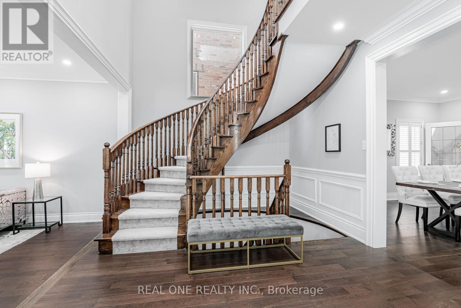 72 Cassandra Crescent, Richmond Hill (Bayview Hill), Ontario  L4B 4A1 - Photo 32 - N12447092