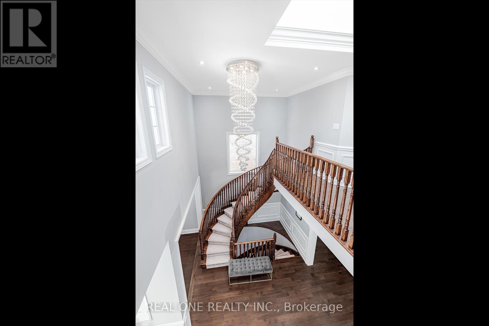 72 Cassandra Crescent, Richmond Hill (Bayview Hill), Ontario  L4B 4A1 - Photo 33 - N12447092