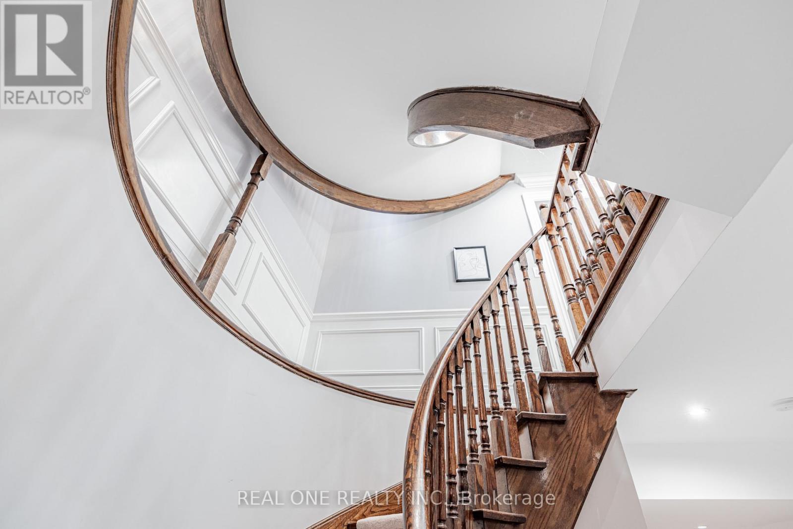 72 Cassandra Crescent, Richmond Hill (Bayview Hill), Ontario  L4B 4A1 - Photo 47 - N12447092