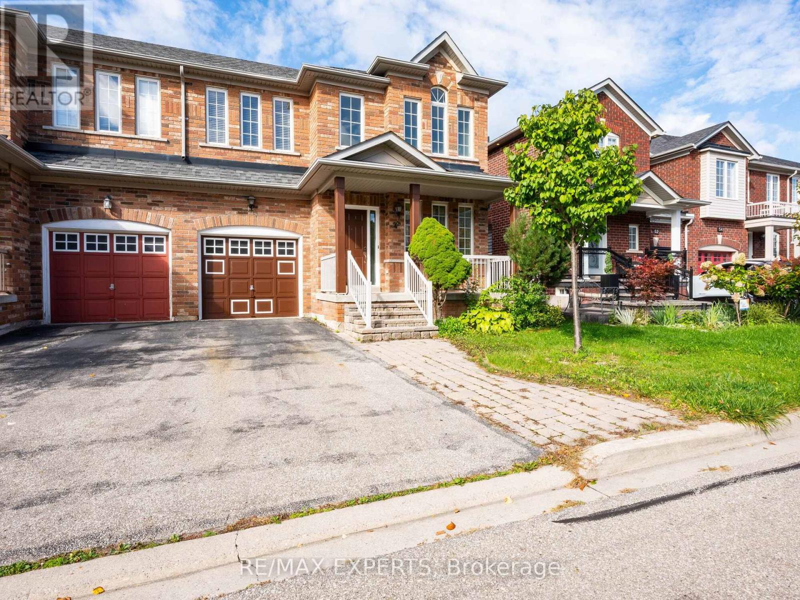 48 DYLAN STREET, Vaughan, Ontario