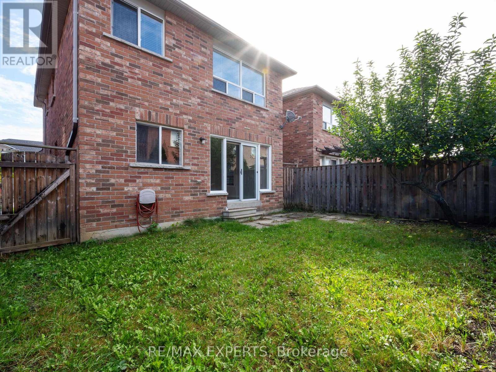 48 Dylan Street, Vaughan, Ontario  L4H 2X5 - Photo 27 - N12447144