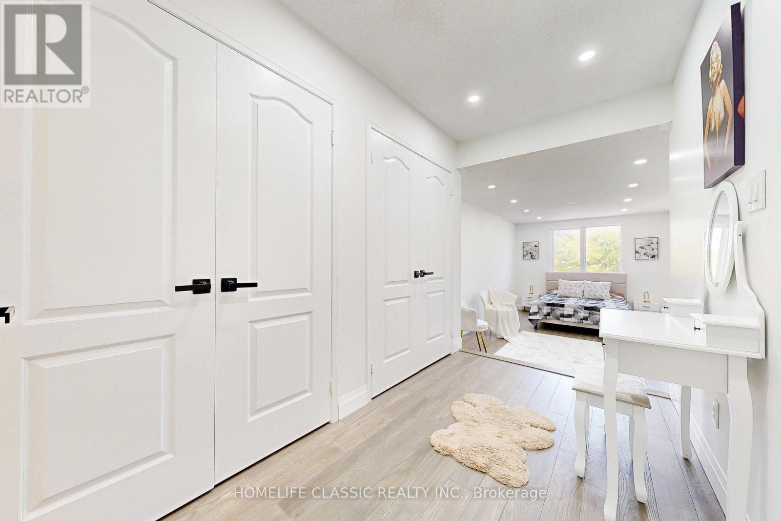 46 October Lane, Aurora (Aurora Grove), Ontario  L4G 6Z9 - Photo 25 - N12447157