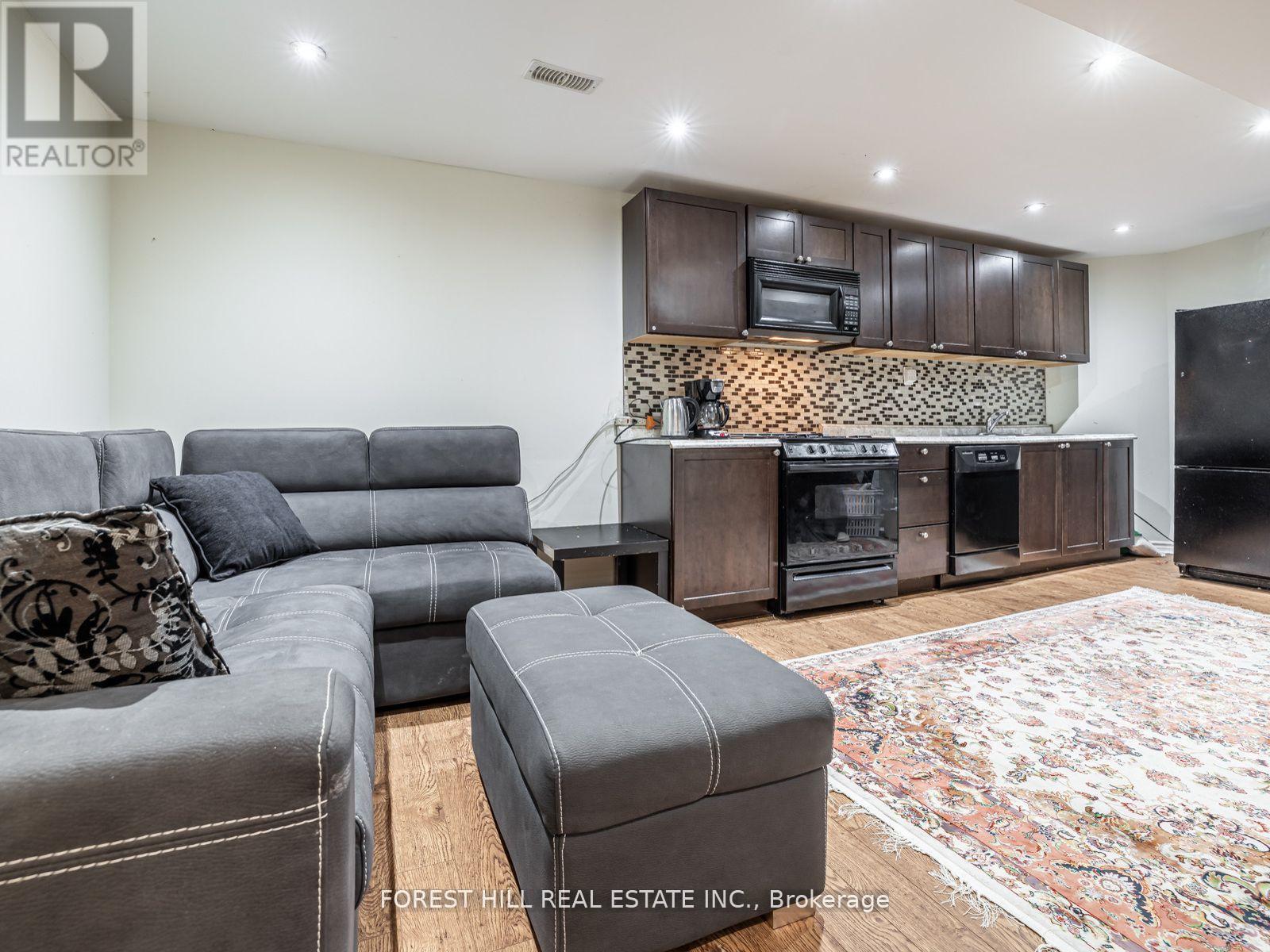 41 Cedar Springs Drive, Richmond Hill, Ontario  L4S 2B1 - Photo 30 - N12447221