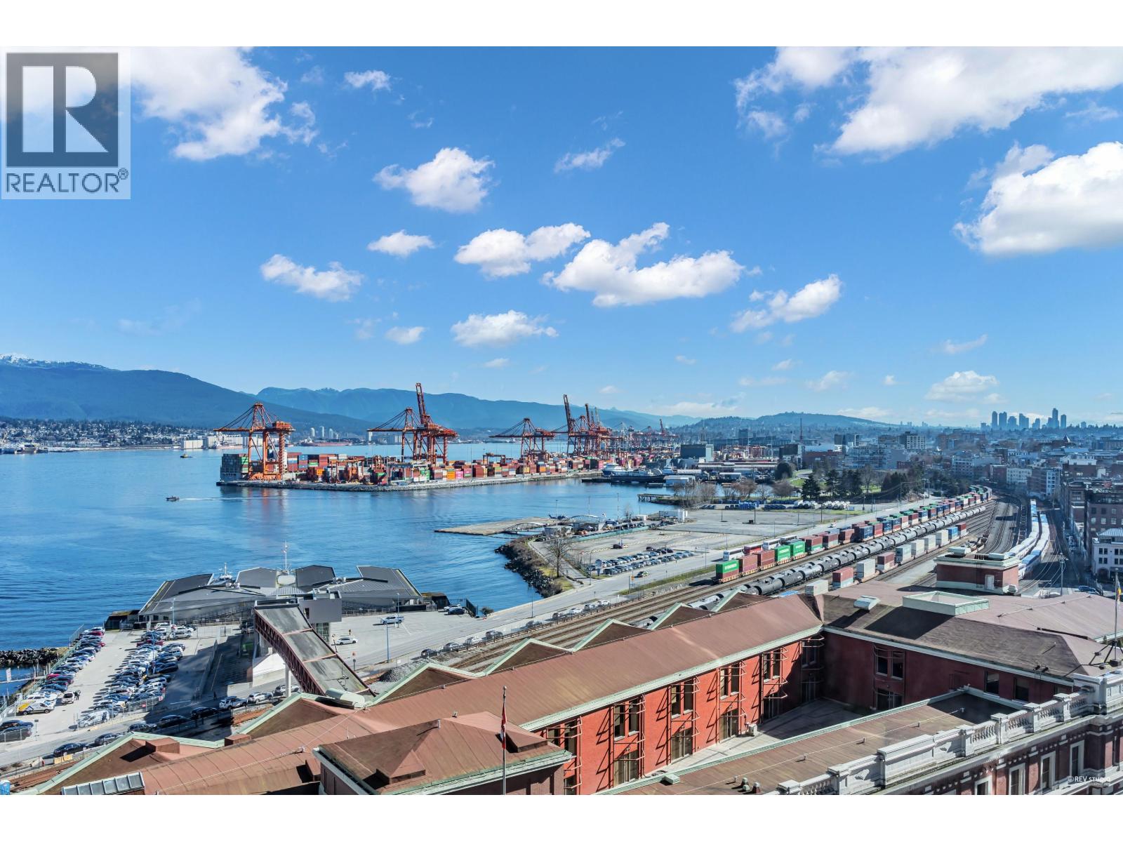 1190 320 Granville, Vancouver, British Columbia  V6C 1S9 - Photo 2 - C8072703