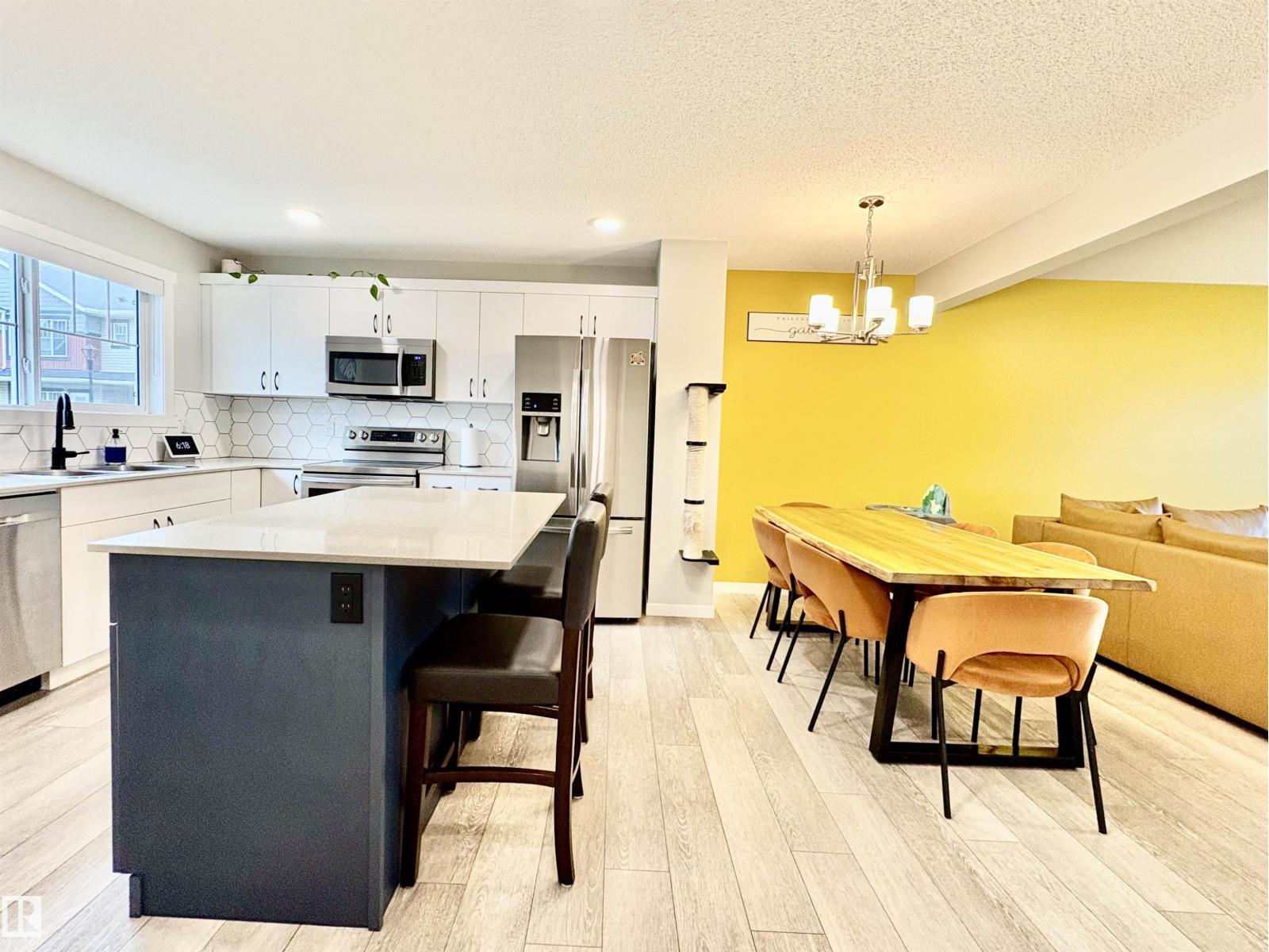 #16 165 Cy Becker Bv Nw, Edmonton, Alberta  T5Y 3R4 - Photo 2 - E4461009