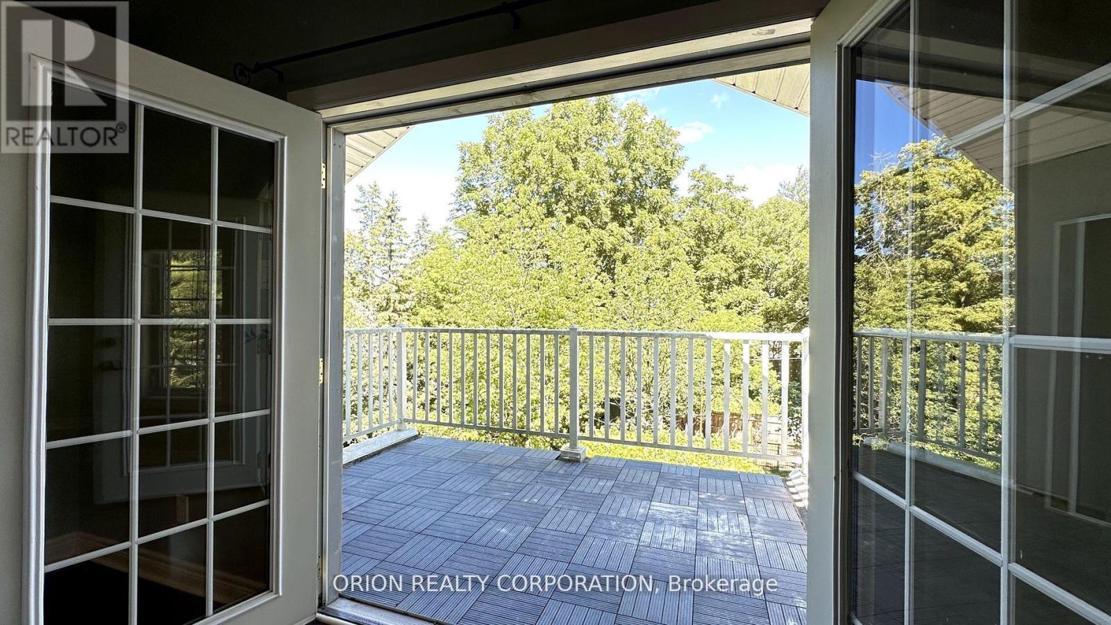 20 Holgate Street, Barrie (Allandale), Ontario  L4N 2T5 - Photo 17 - S12447117