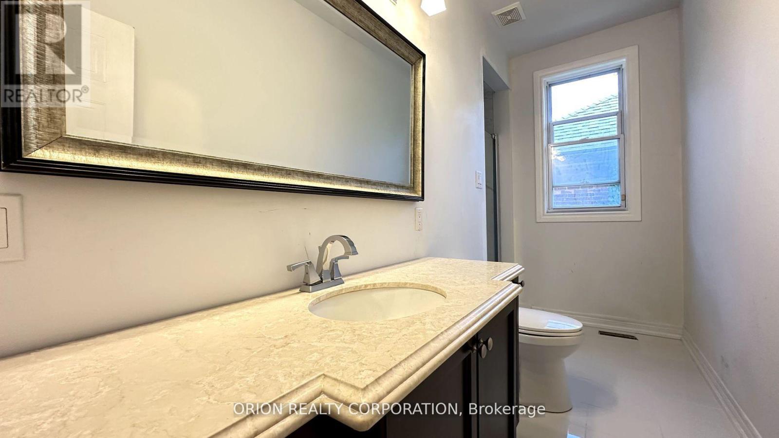 20 Holgate Street, Barrie (Allandale), Ontario  L4N 2T5 - Photo 22 - S12447117