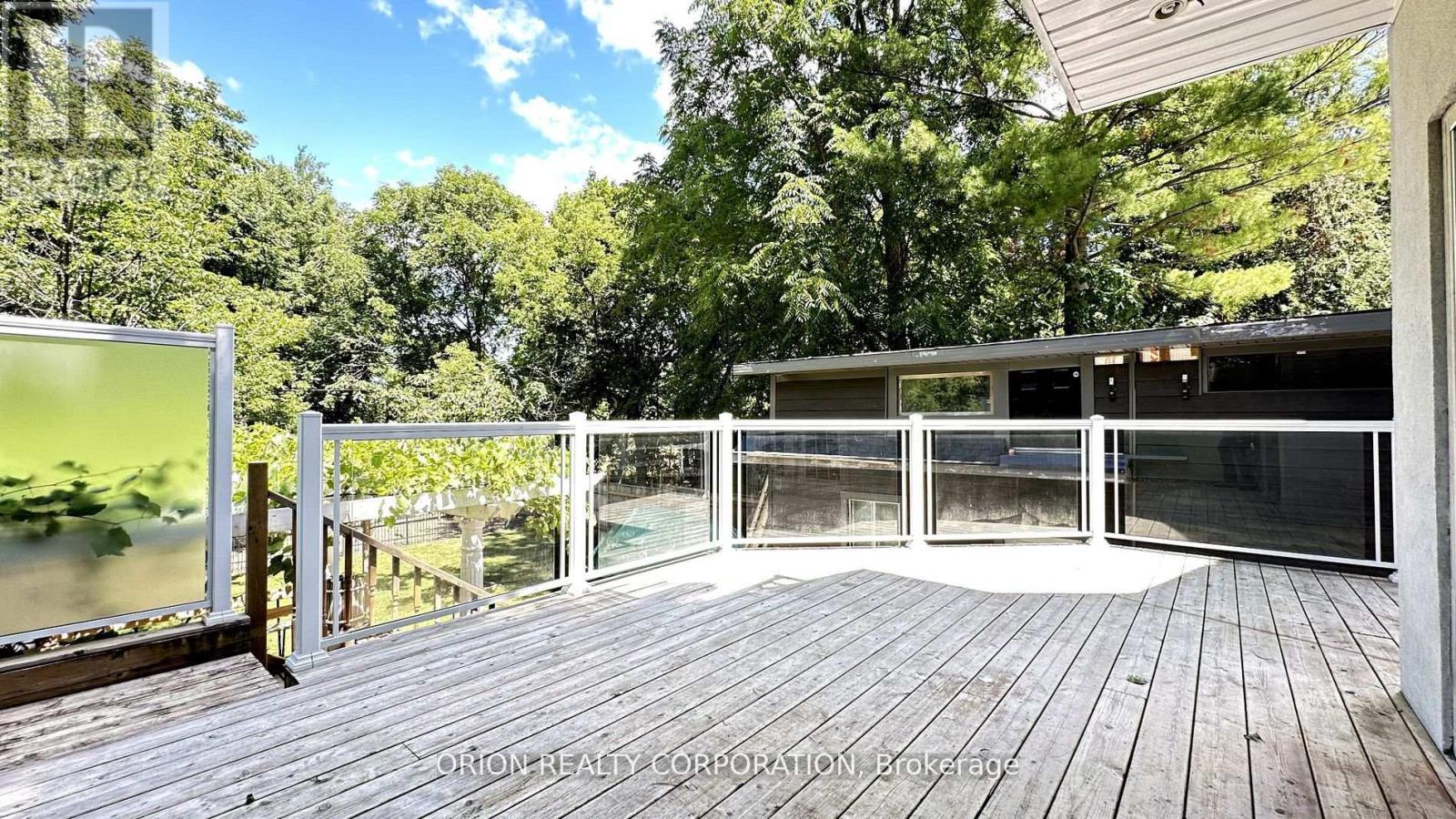 20 Holgate Street, Barrie (Allandale), Ontario  L4N 2T5 - Photo 43 - S12447117