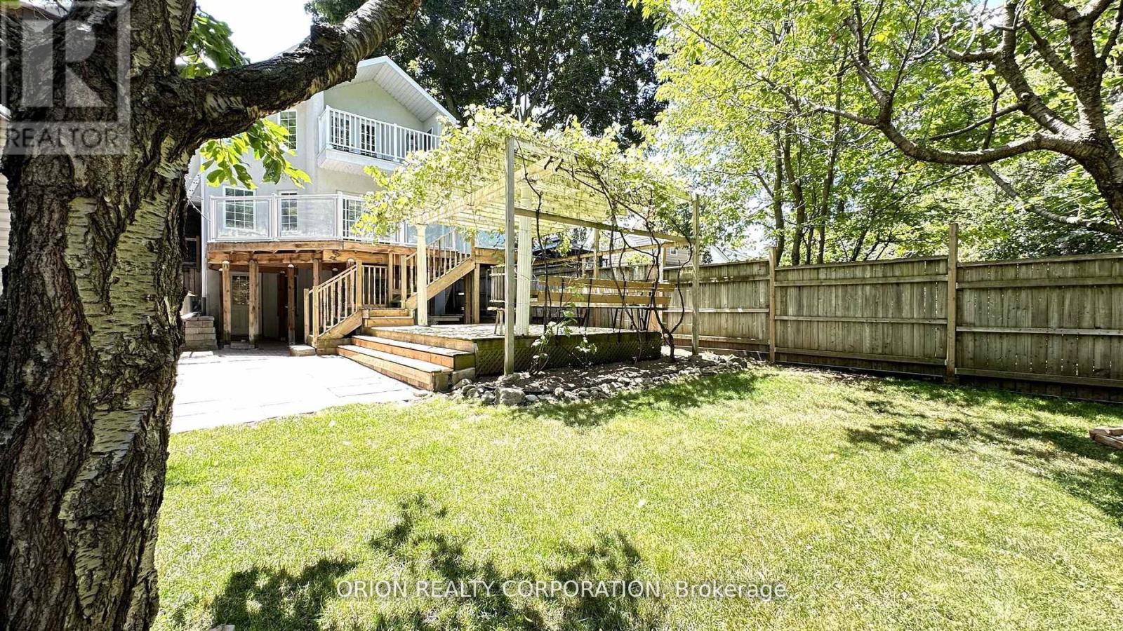 20 Holgate Street, Barrie (Allandale), Ontario  L4N 2T5 - Photo 44 - S12447117