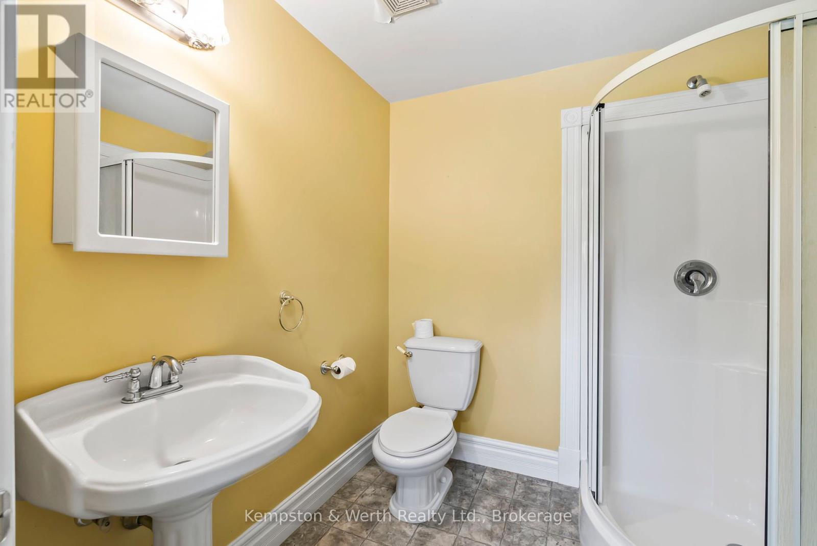 439 Main Street W, North Perth (Listowel), Ontario  N4W 1A7 - Photo 20 - X12447290