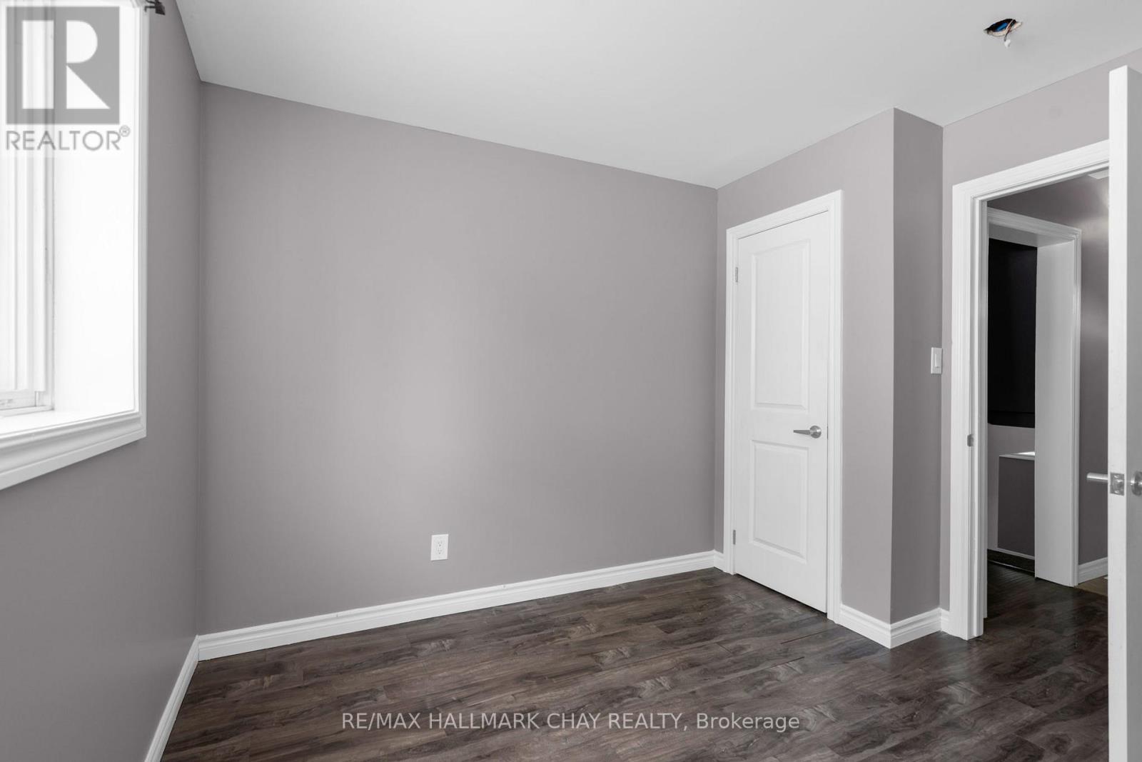 1, 2, 3 - 24 Charlbrook Avenue, Barrie (Cundles East), Ontario  L4M 2Y4 - Photo 16 - S12447161