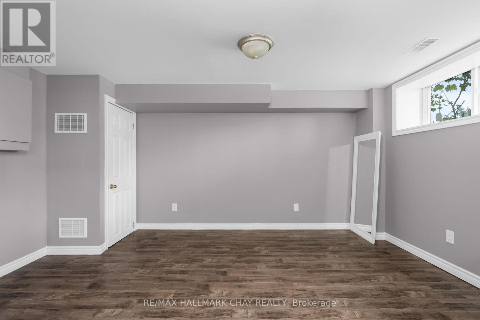 1, 2, 3 - 24 Charlbrook Avenue, Barrie (Cundles East), Ontario  L4M 2Y4 - Photo 18 - S12447161