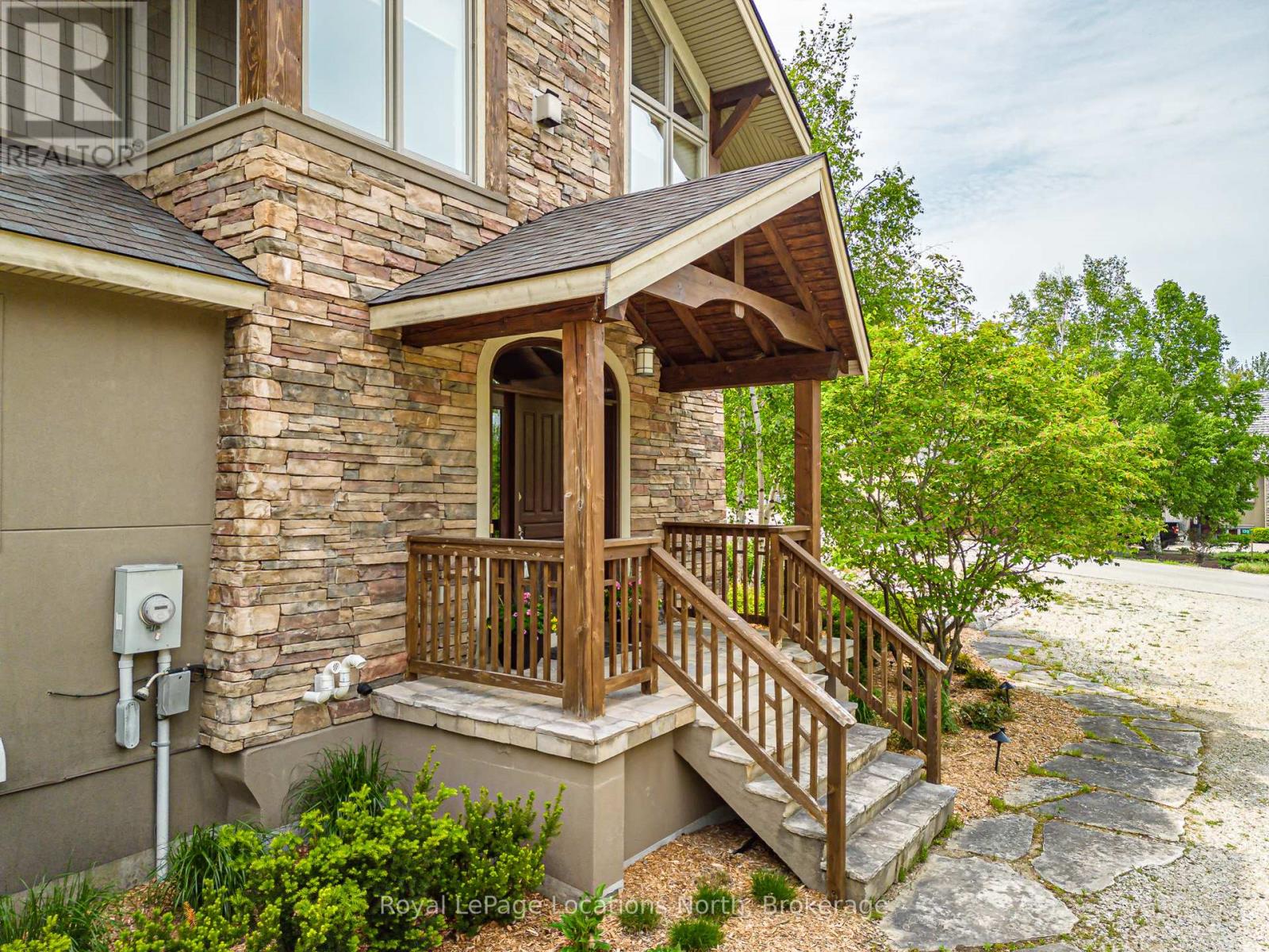169 Aspen Way, Blue Mountains, Ontario  L9Y 0S7 - Photo 3 - X12447294