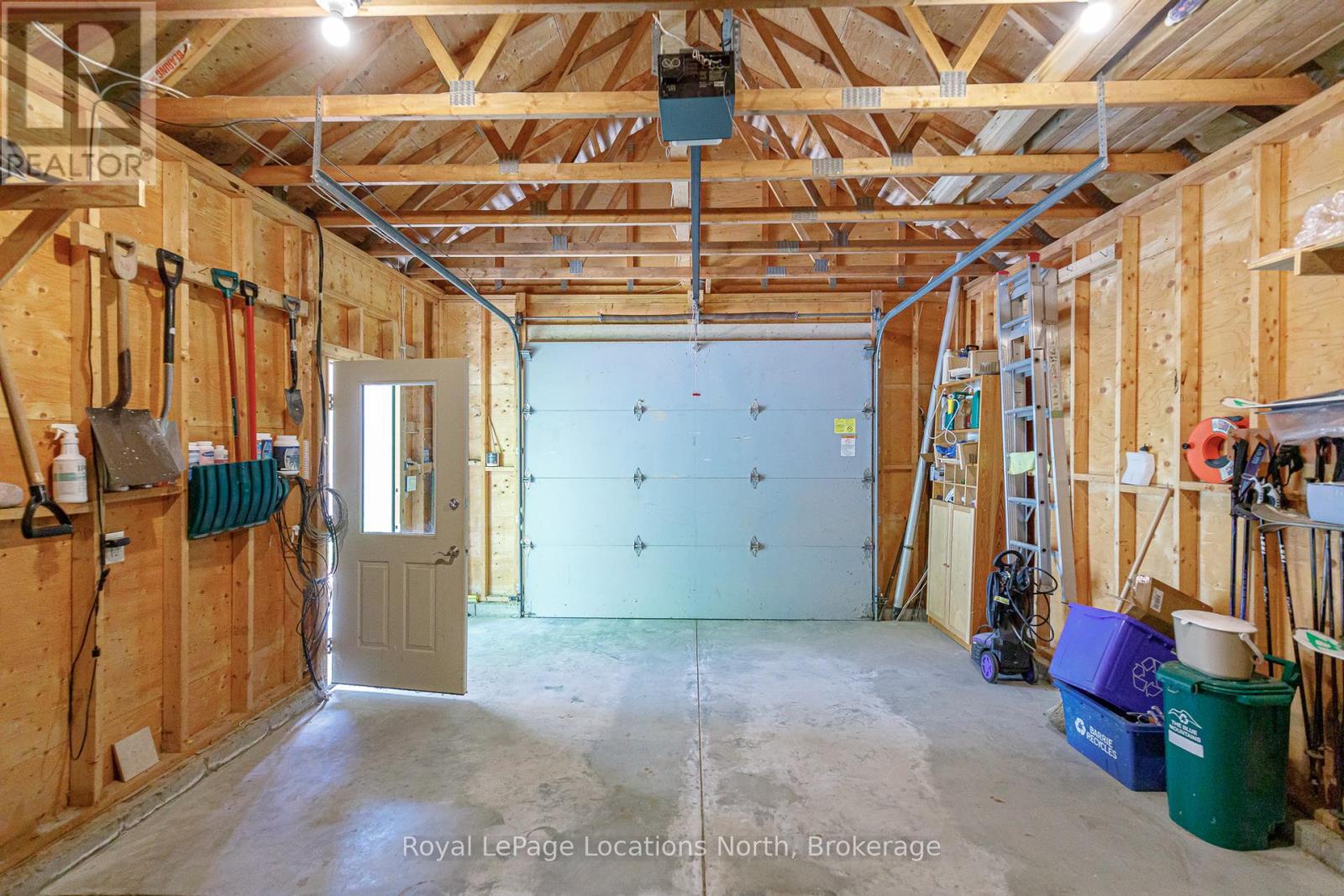 169 Aspen Way, Blue Mountains, Ontario  L9Y 0S7 - Photo 31 - X12447294