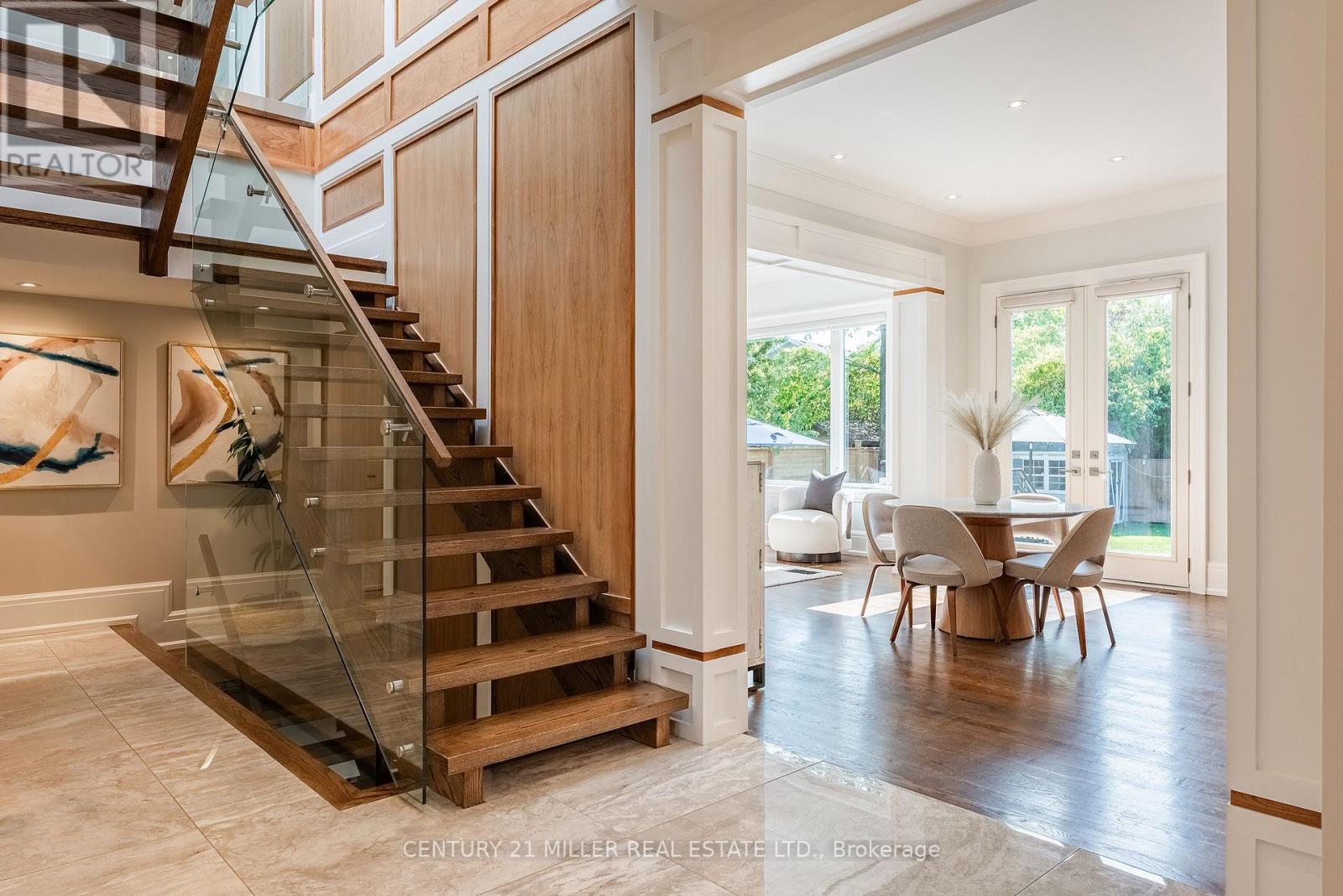 391 Sandhurst Drive, Oakville (Wo West), Ontario  L6L 4L1 - Photo 21 - W12447126