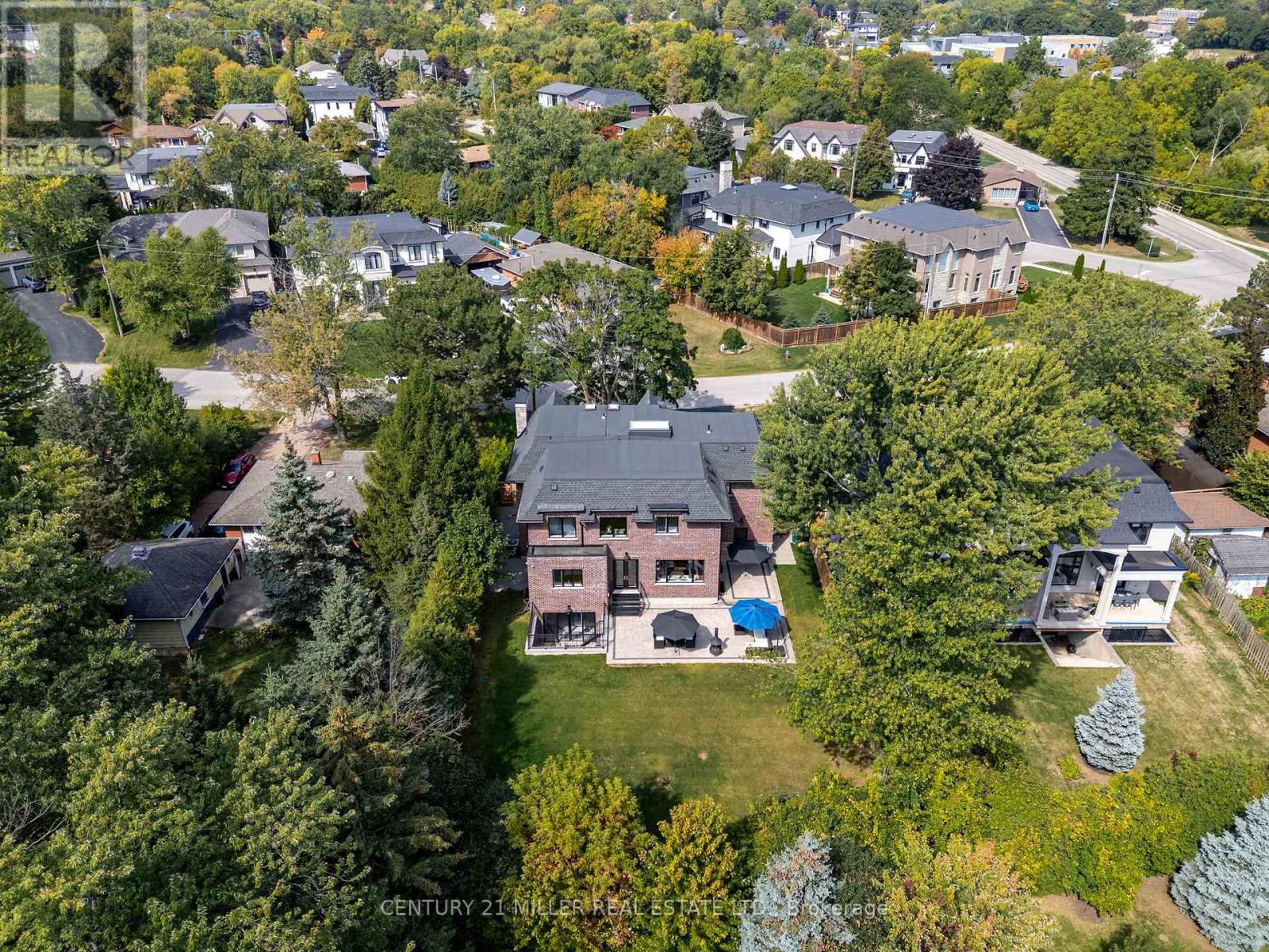 391 Sandhurst Drive, Oakville (Wo West), Ontario  L6L 4L1 - Photo 47 - W12447126