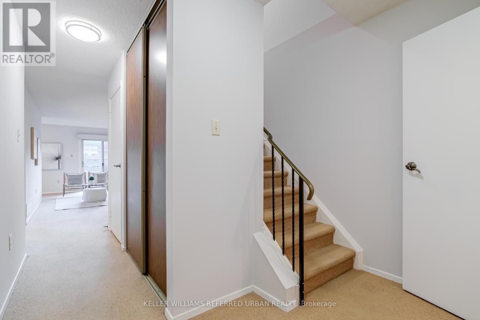 2 Skelton Street, Toronto (Mimico), Ontario  M8V 3W4 - Photo 3 - W12447151