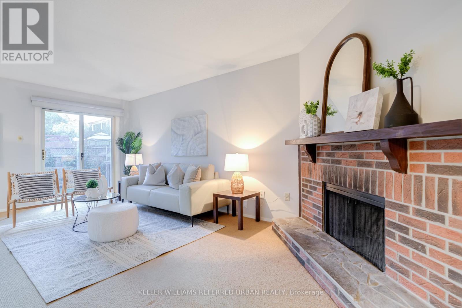 2 Skelton Street, Toronto (Mimico), Ontario  M8V 3W4 - Photo 4 - W12447151