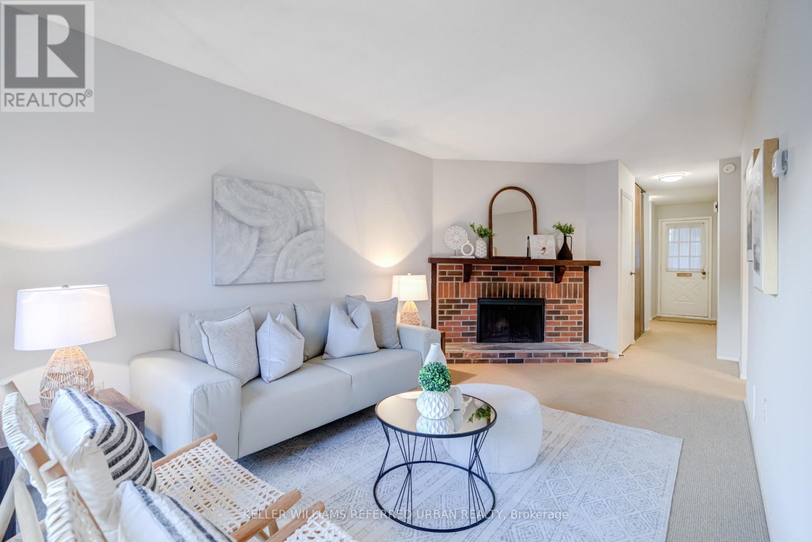 2 Skelton Street, Toronto (Mimico), Ontario  M8V 3W4 - Photo 8 - W12447151