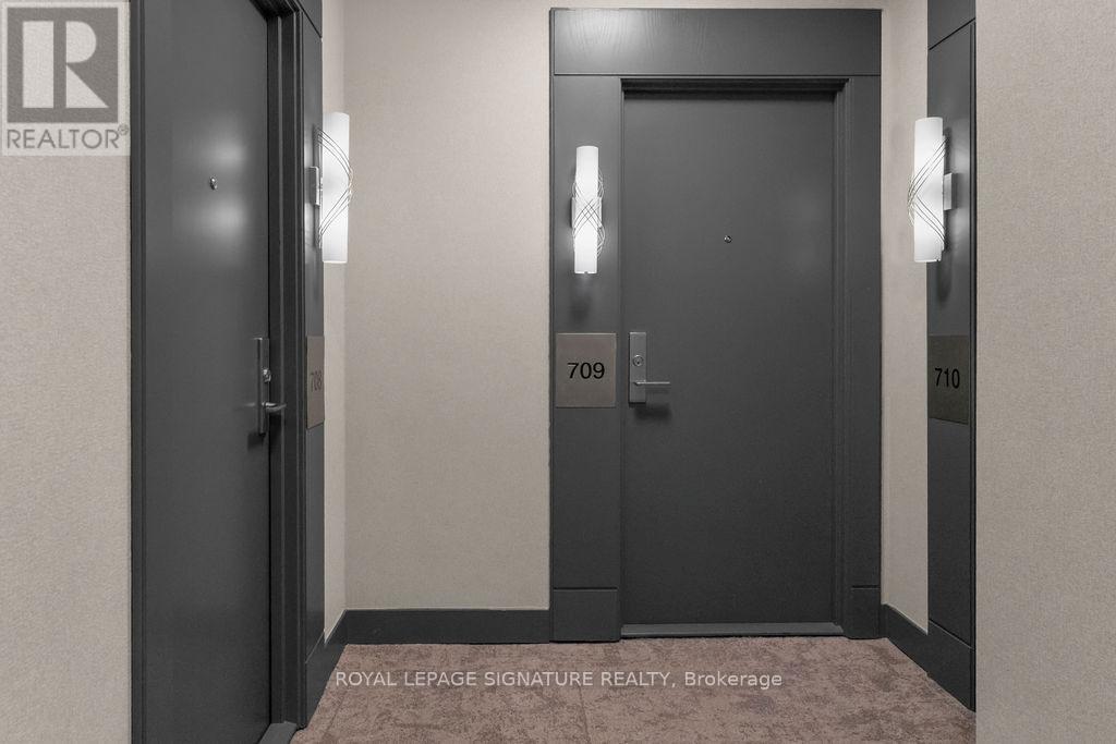 709 - 90 Absolute Avenue, Mississauga, Ontario  L4Z 0A3 - Photo 9 - W12447174