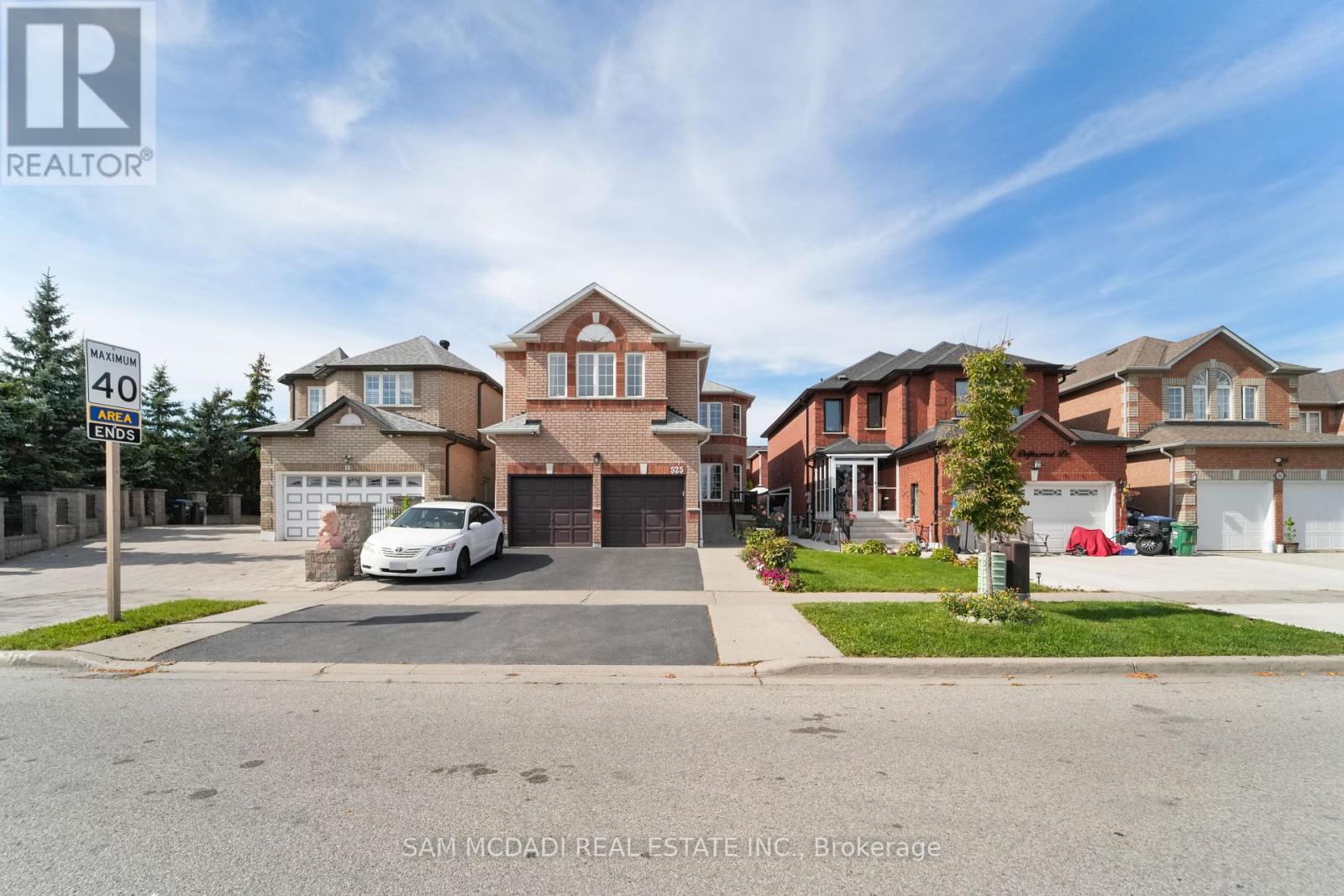 525 Driftcurrent Drive, Mississauga (Hurontario), Ontario  L4Z 3Z2 - Photo 1 - W12447178