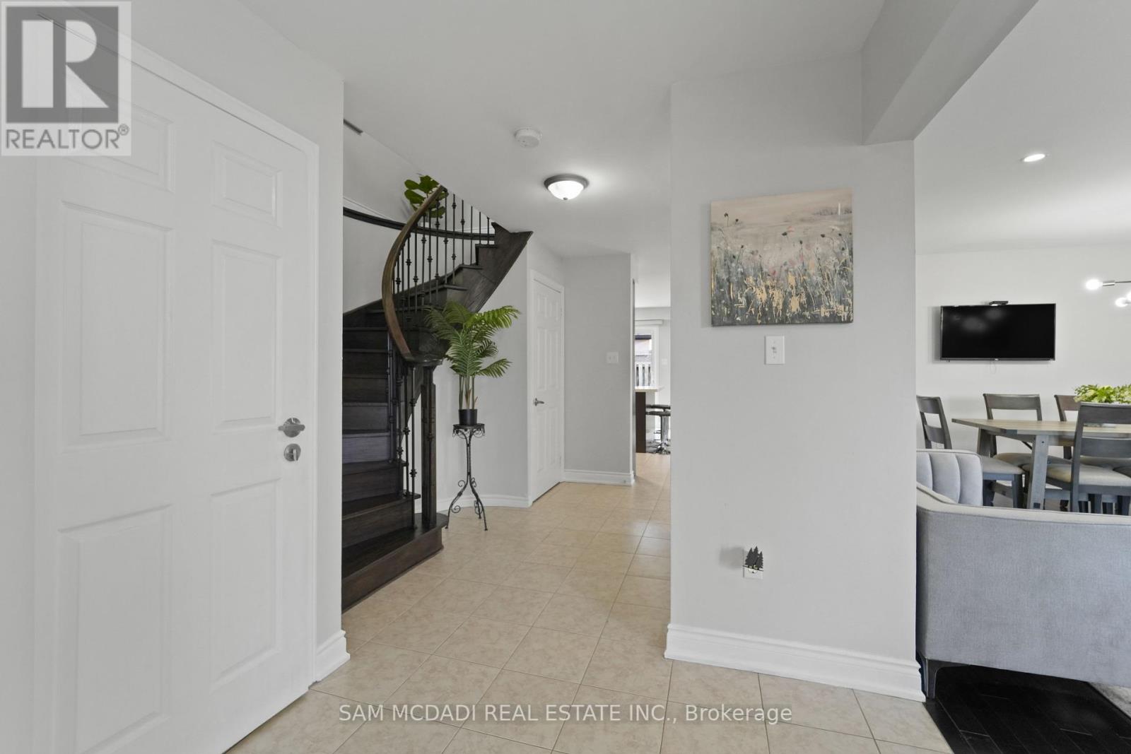 525 Driftcurrent Drive, Mississauga (Hurontario), Ontario  L4Z 3Z2 - Photo 6 - W12447178