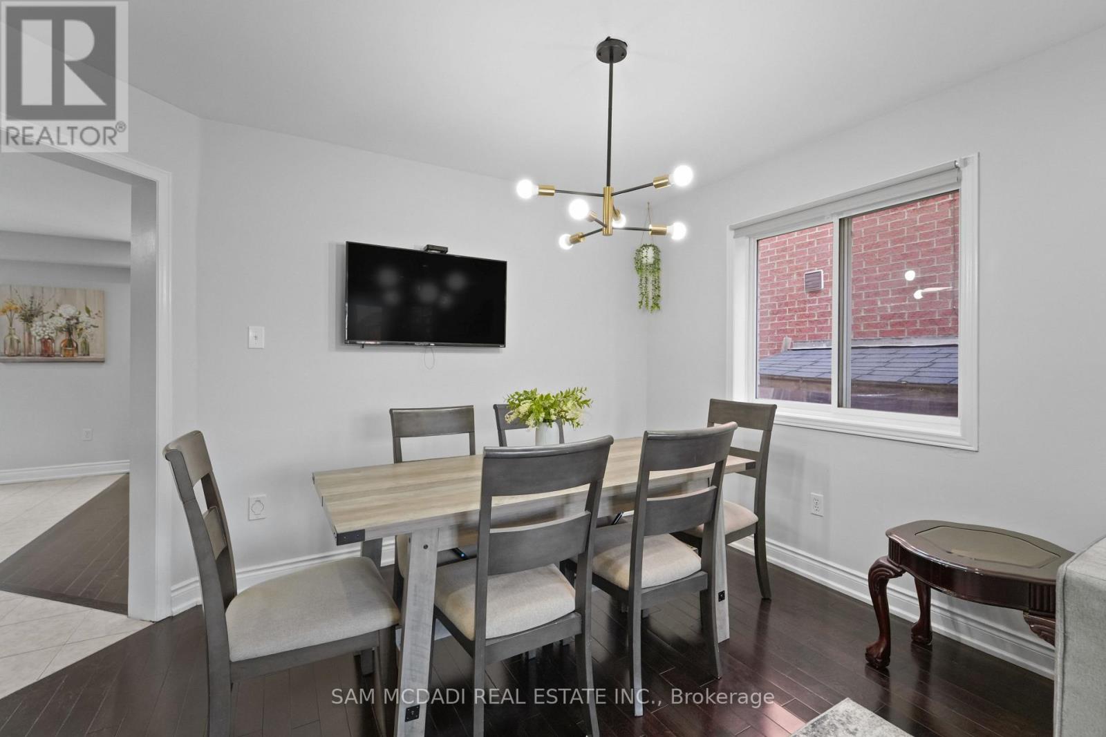 525 Driftcurrent Drive, Mississauga (Hurontario), Ontario  L4Z 3Z2 - Photo 9 - W12447178
