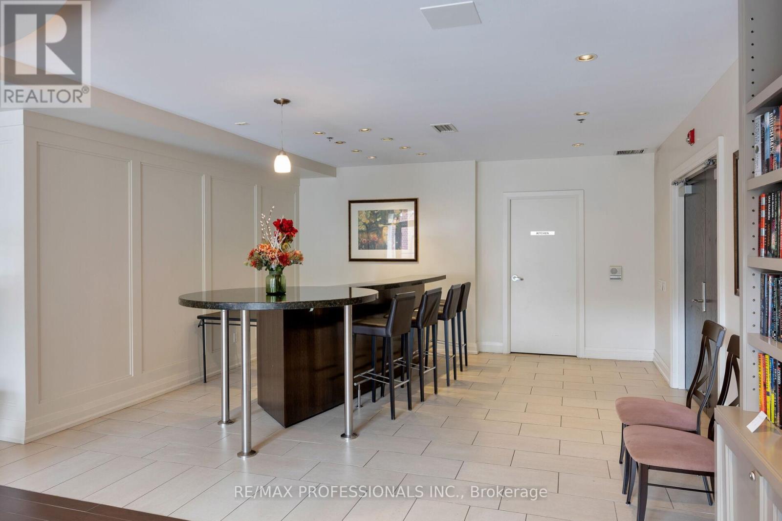 311 - 9 Burnhamthorpe Crescent, Toronto (Islington-City Centre West), Ontario  M9A 1G4 - Photo 42 - W12447208