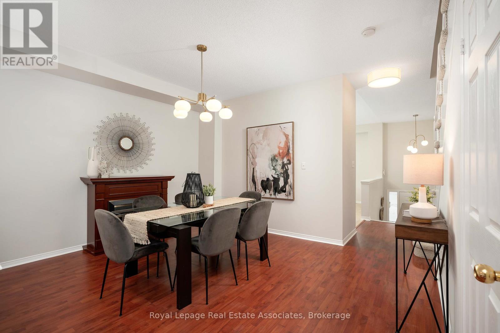 32 - 1130 Cawthra Road, Mississauga (Mineola), Ontario  L5G 4V7 - Photo 12 - W12447217