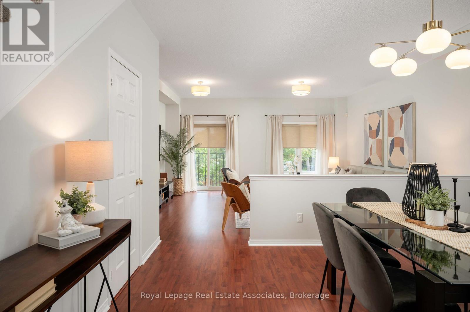 32 - 1130 Cawthra Road, Mississauga (Mineola), Ontario  L5G 4V7 - Photo 14 - W12447217