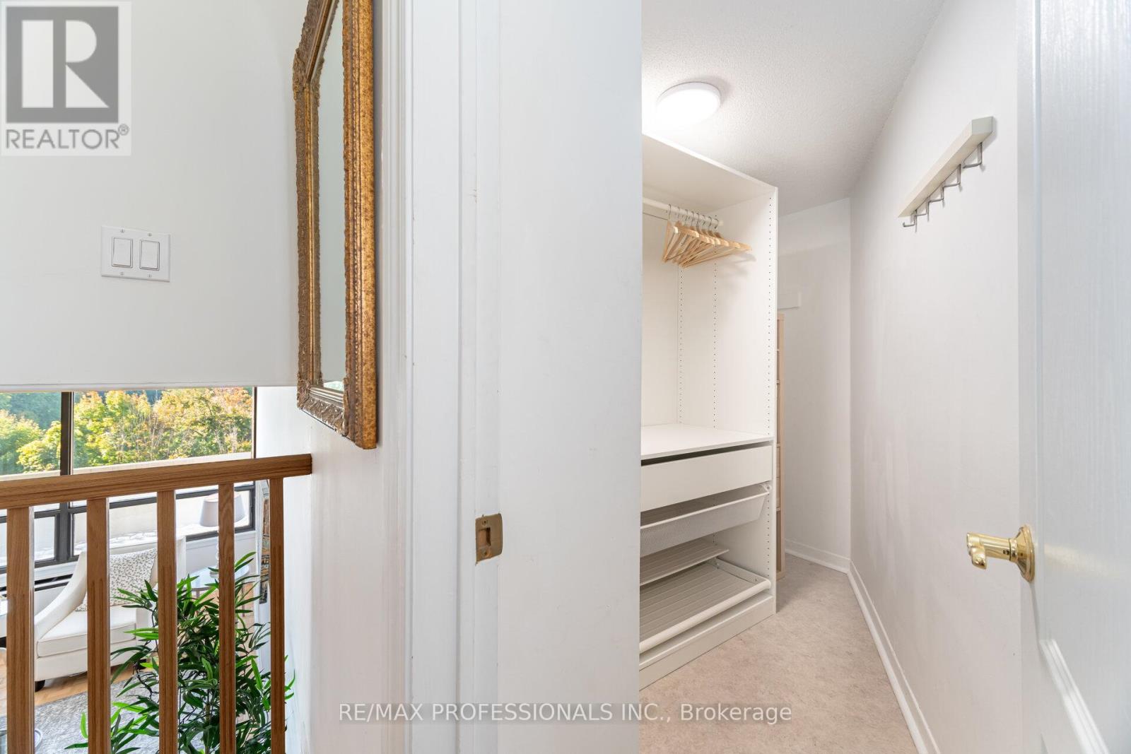 B4 - 284 Mill Road, Toronto (Markland Wood), Ontario  M9C 4W6 - Photo 36 - W12447232