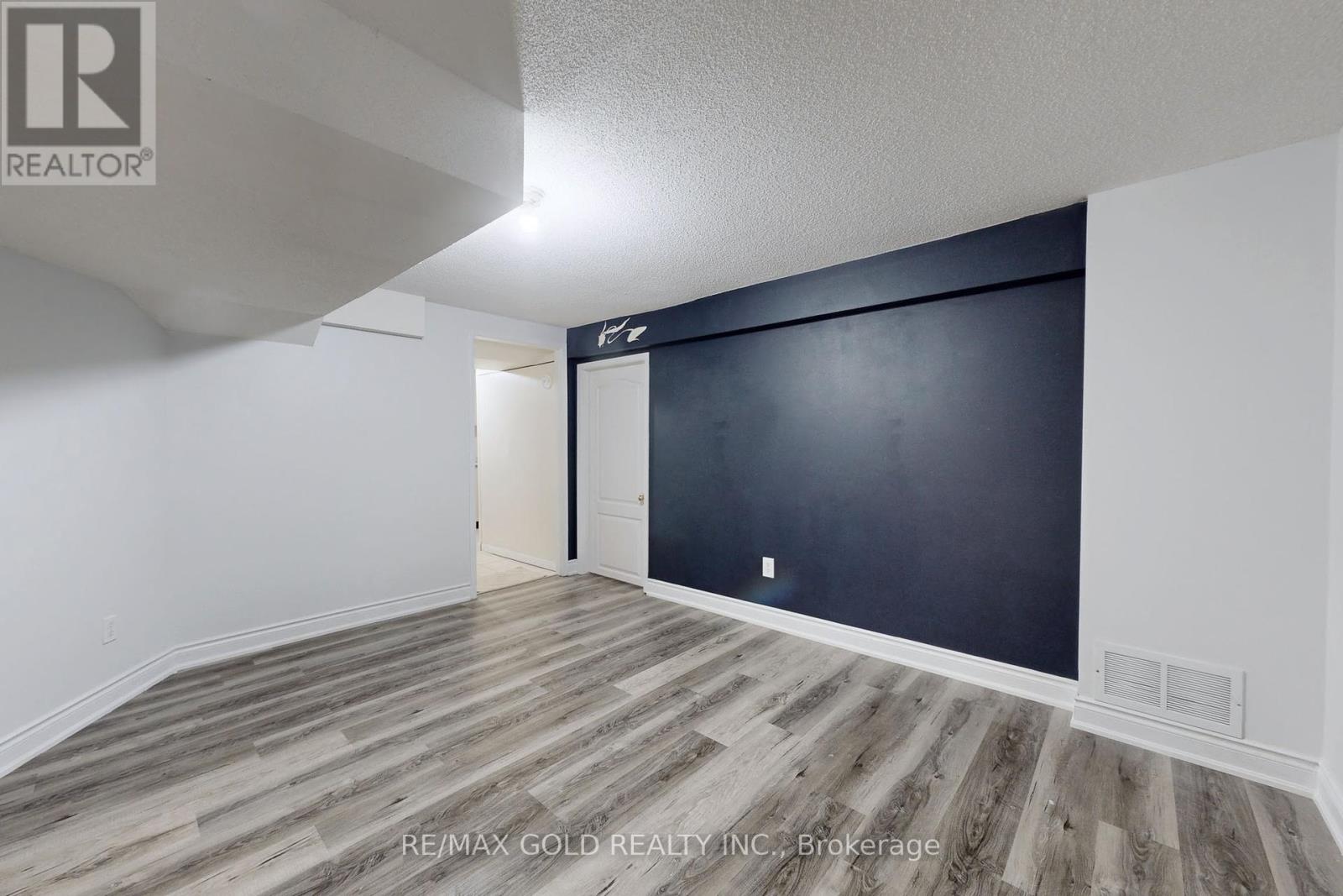 18 Thimbleberry Street, Brampton, Ontario  L7A 3L3 - Photo 36 - W12447239