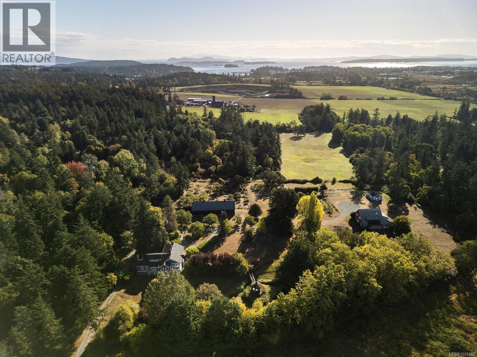 1175 Wain Rd, North Saanich, British Columbia