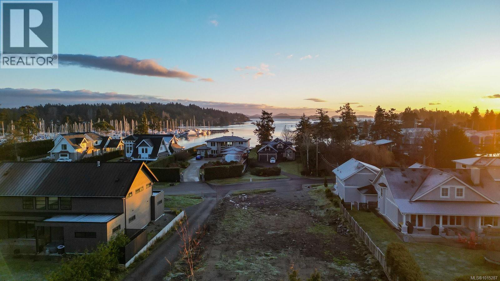 10720 Bayfield Rd, North Saanich, British Columbia