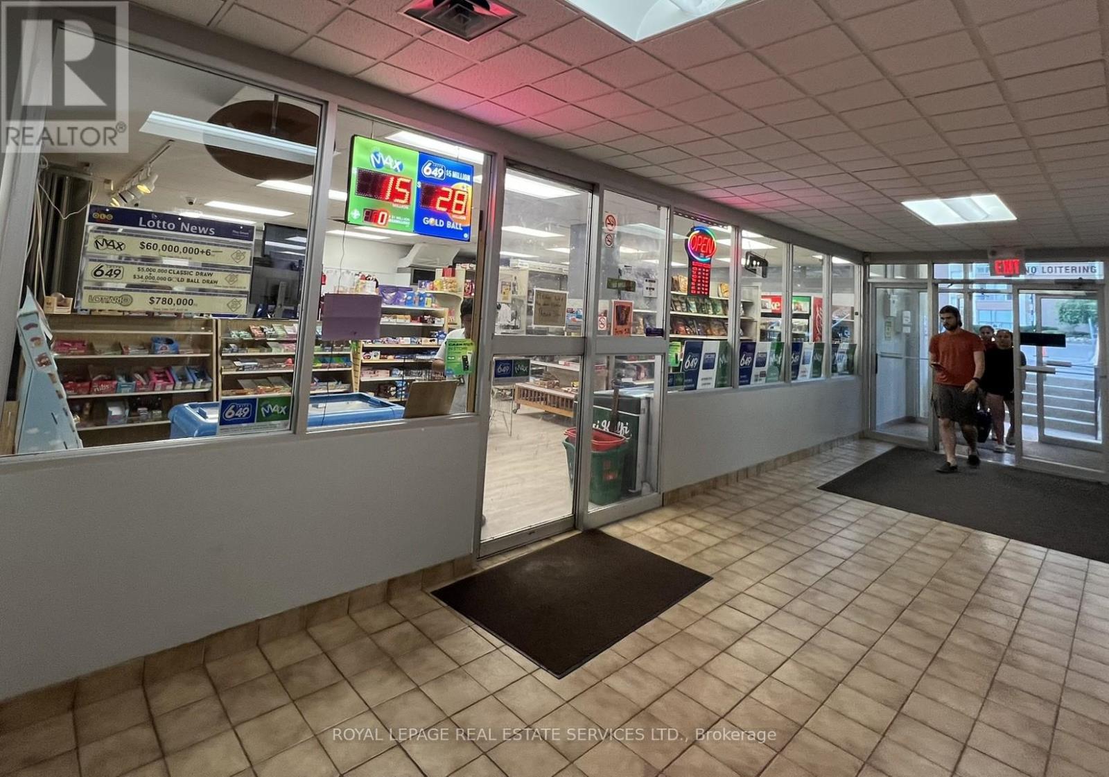 709 - 60 Pavane Linkway, Toronto, Ontario  M3C 2Y6 - Photo 42 - C12446494