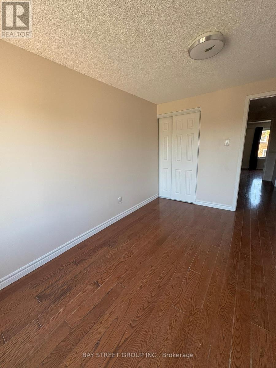 16 Tinti Place, Vaughan, Ontario  L4J 5B2 - Photo 16 - N12402609