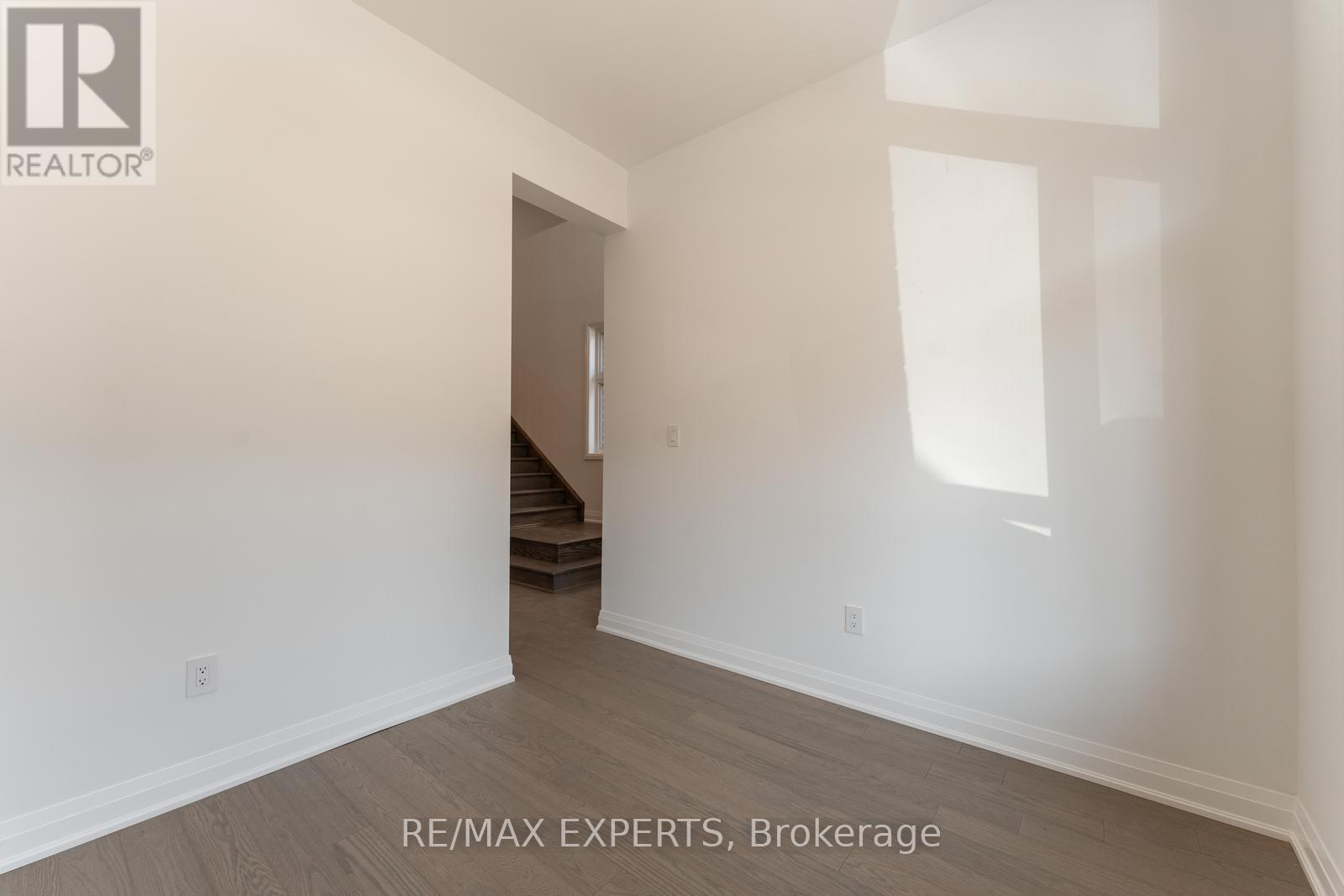3299 Harasym Trail, Oakville, Ontario  L6H 3S1 - Photo 11 - W12441596