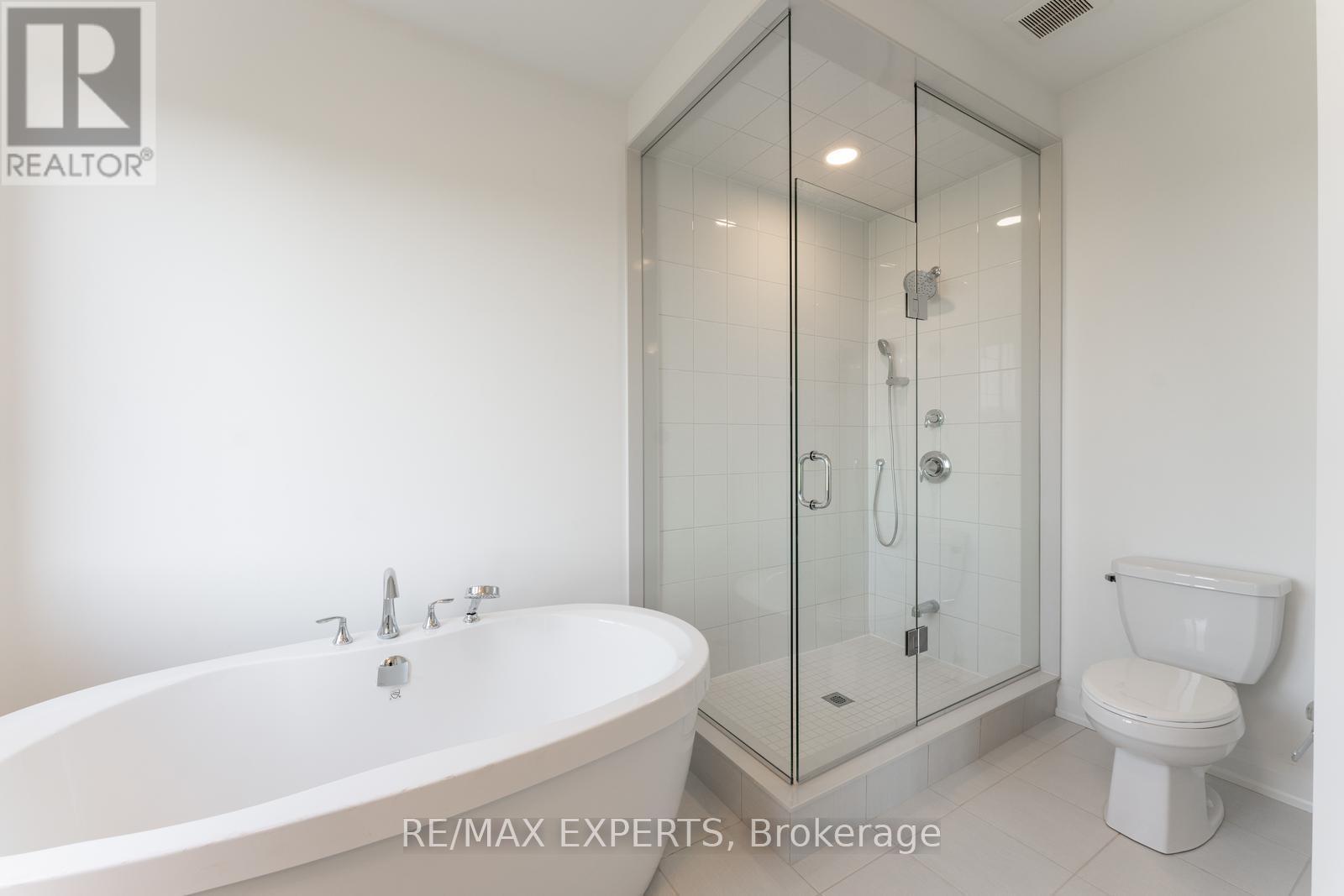 3299 Harasym Trail, Oakville, Ontario  L6H 3S1 - Photo 31 - W12441596