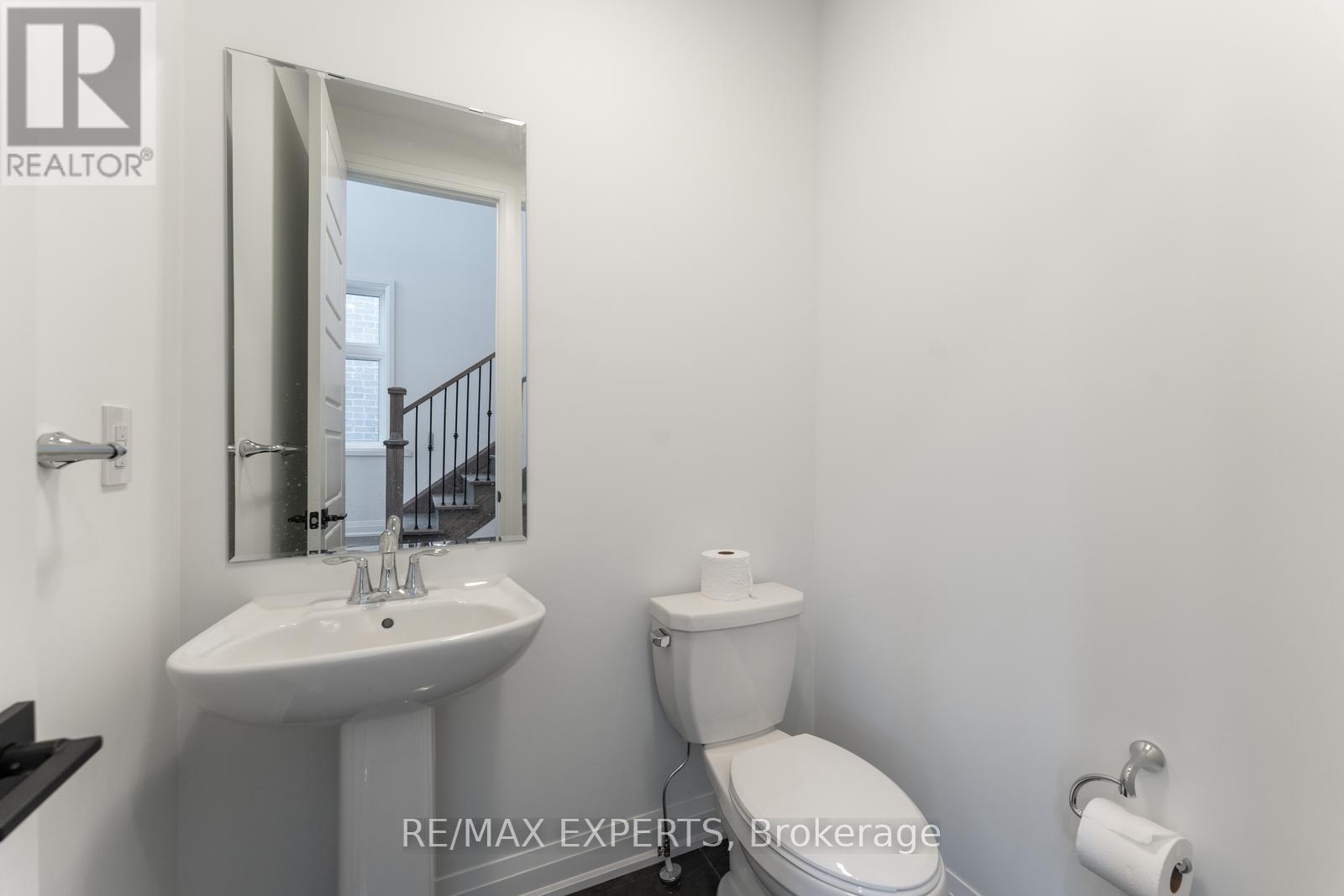 3299 Harasym Trail, Oakville, Ontario  L6H 3S1 - Photo 25 - W12441596