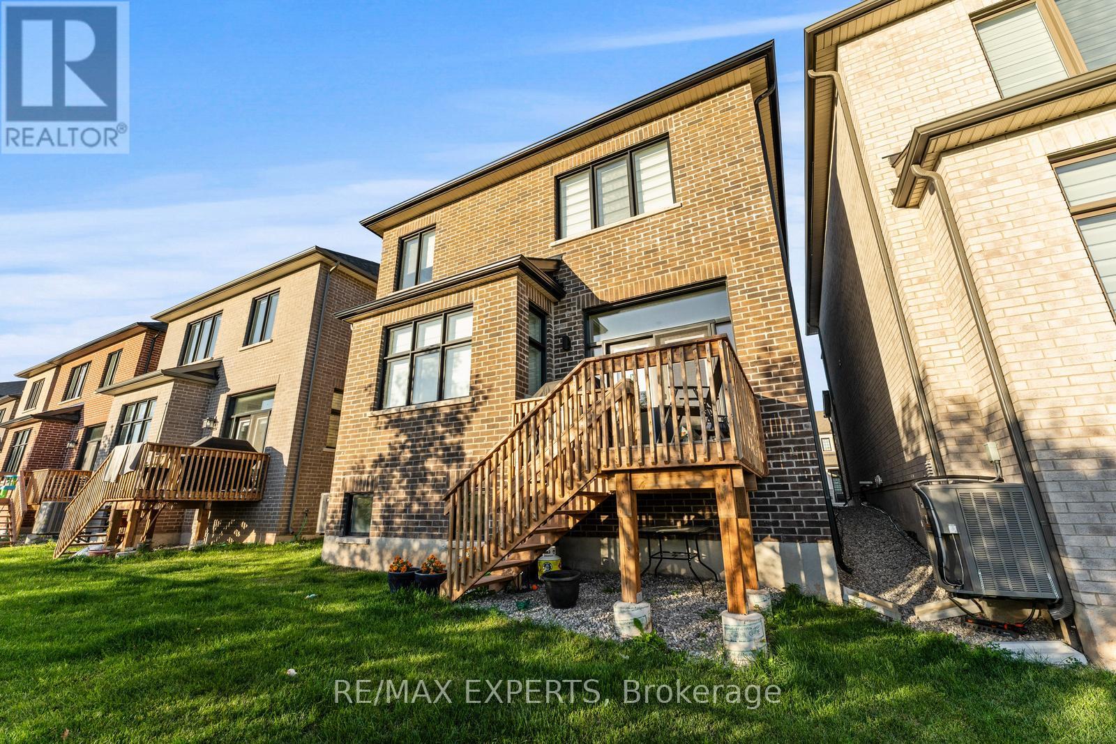 3299 Harasym Trail, Oakville, Ontario  L6H 3S1 - Photo 40 - W12441596