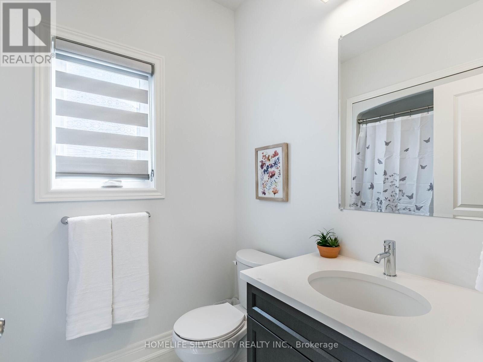 27 Autumn Avenue S, Thorold (Rolling Meadows), Ontario  L2V 0H2 - Photo 33 - X12447076
