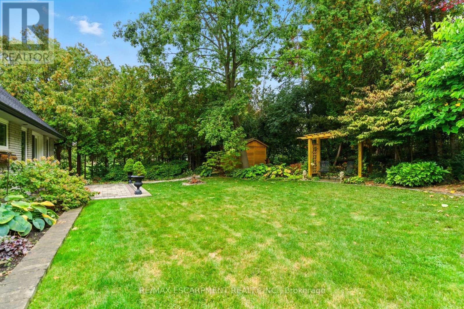 65 Maple Avenue, Hamilton (Greensville), Ontario  L9H 4W6 - Photo 45 - X12447119